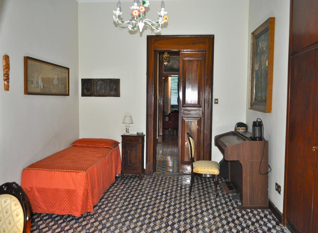 Villa Elizabeth Мілаццо Номер фото